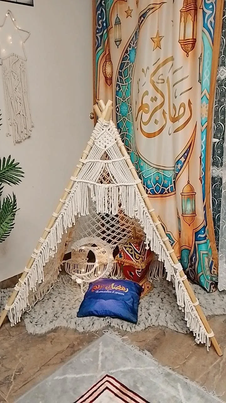 خيمة مكرمية